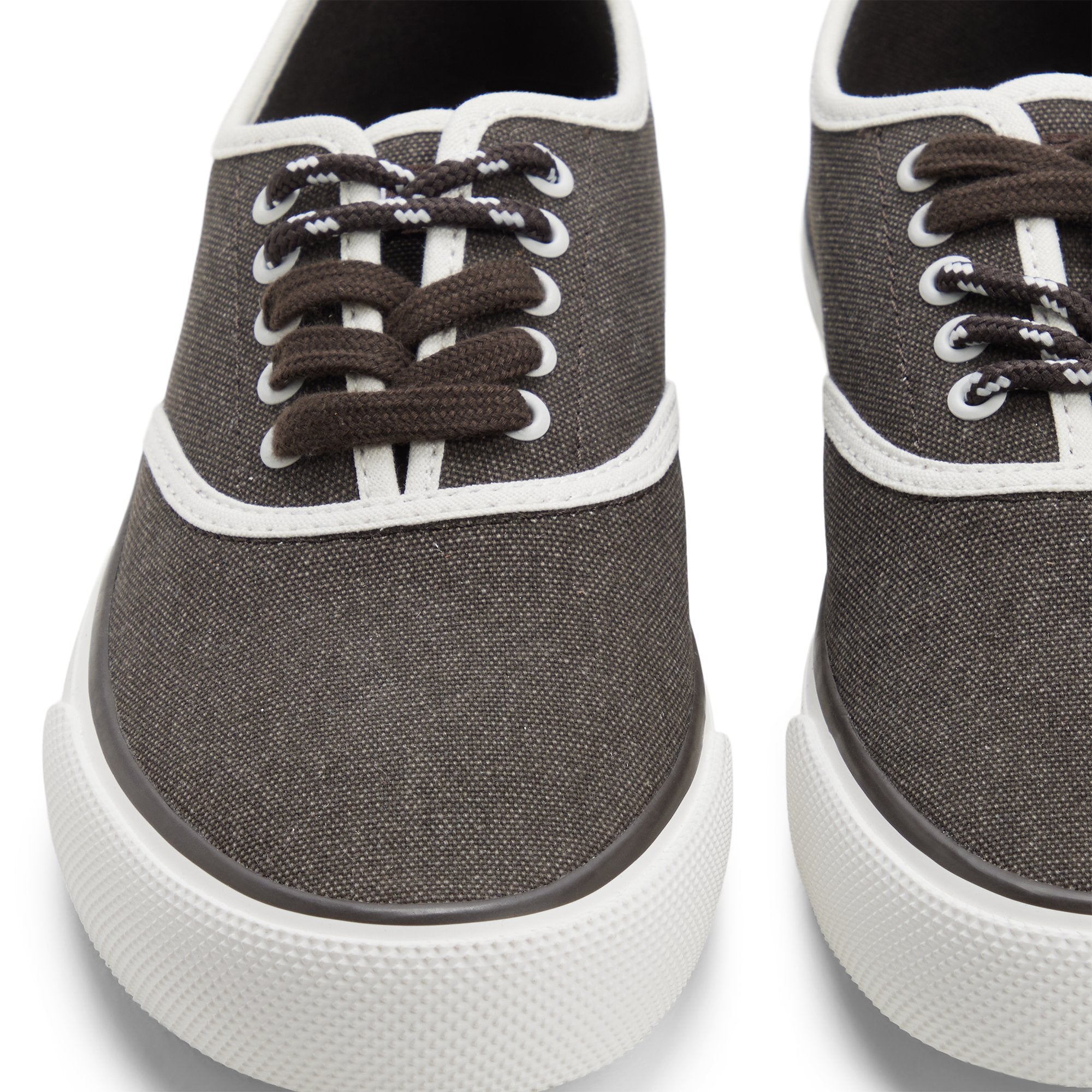 Sperry x Aritzia CVO Sneaker - Image 9